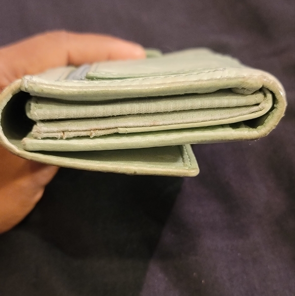 FOSSIL Marlow Green Leather Multifunction Trifold Wallet - Picture 12 of 12